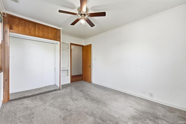 633 Ridgewood Drive, Fort Wayne, IN 46805