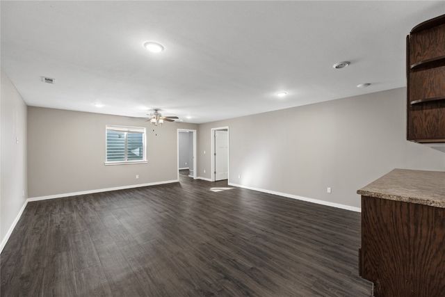 151 Alan Avenue SW A, Swisher, IA 52338