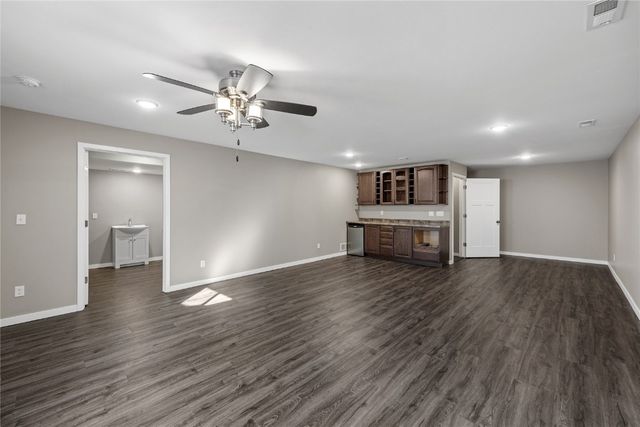 151 Alan Avenue SW A, Swisher, IA 52338