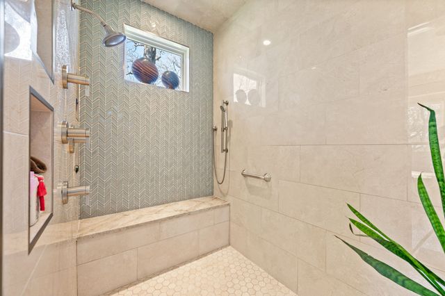 170 Jellico Circle, Southlake, TX 76092