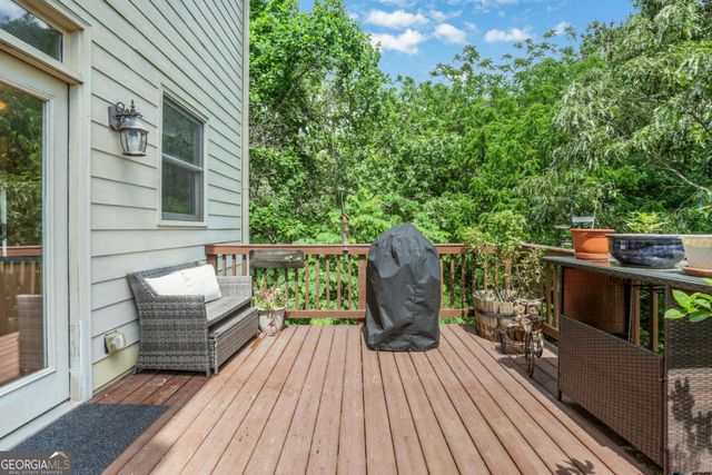 639 Grand Folia Court, Sugar Hill, GA 30518