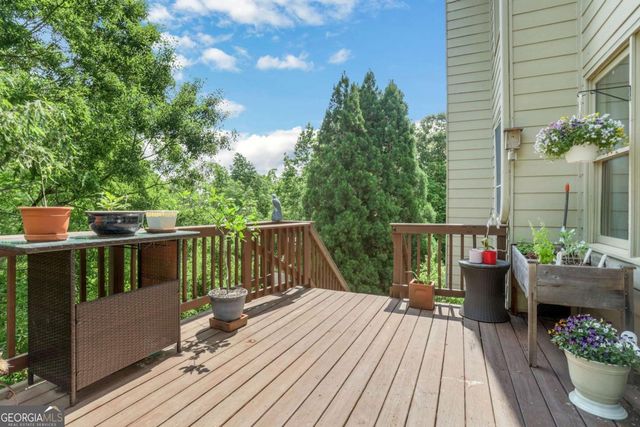 639 Grand Folia Court, Sugar Hill, GA 30518