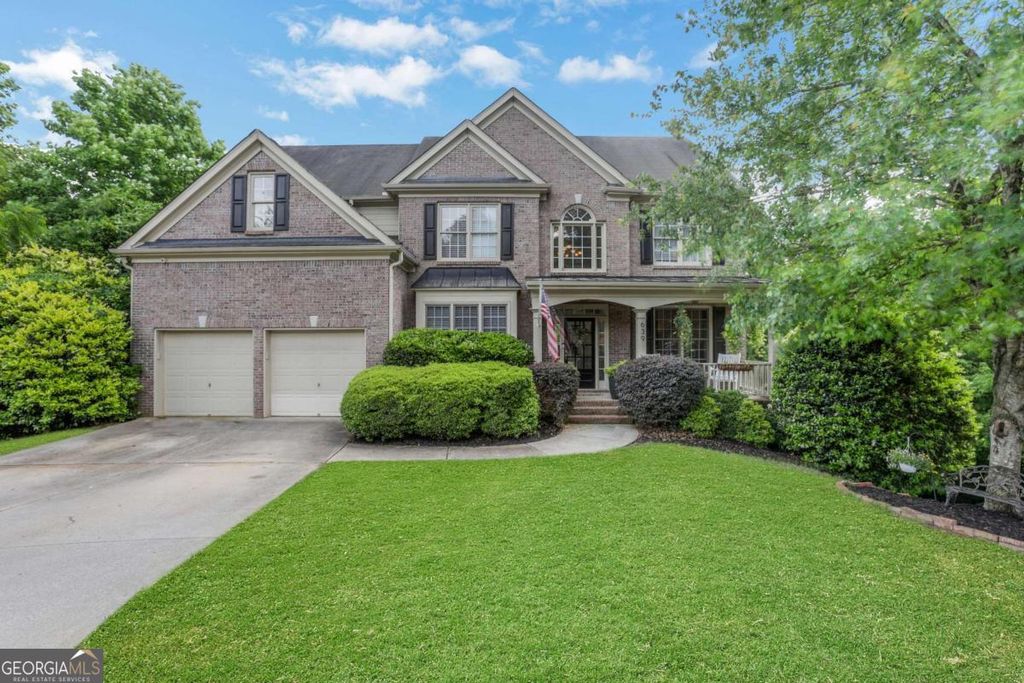 639 Grand Folia Court, Sugar Hill, GA 30518