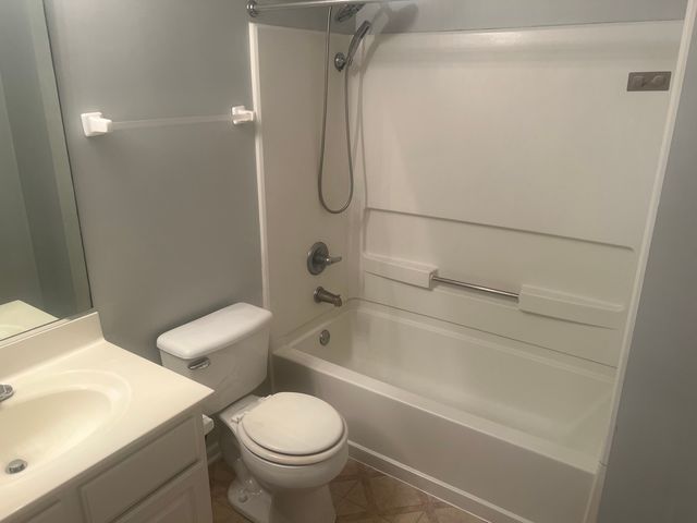 759 S Shannon Drive, Romeoville, IL 60446