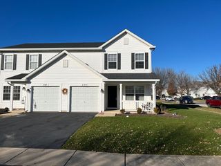 759 S Shannon Drive, Romeoville, IL 60446