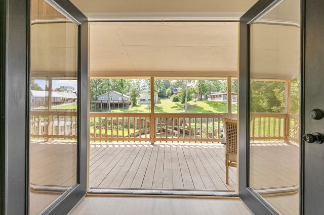 71 Key Largo Loop, Point Blank, TX 77364