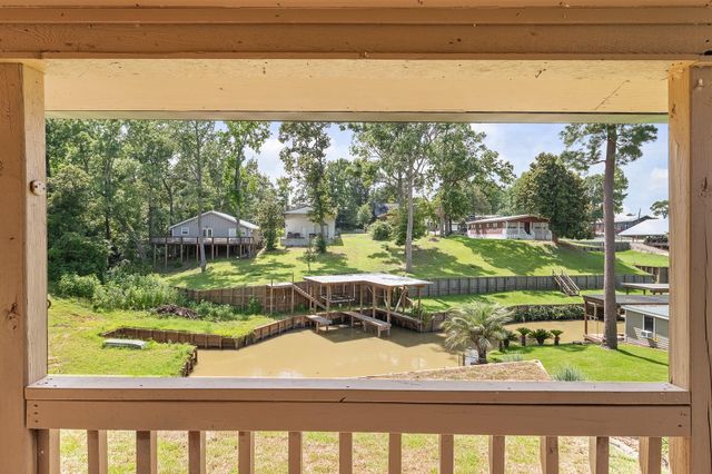 71 Key Largo Loop, Point Blank, TX 77364