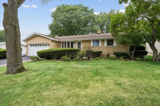 412 Scott Street, Algonquin, IL 60102