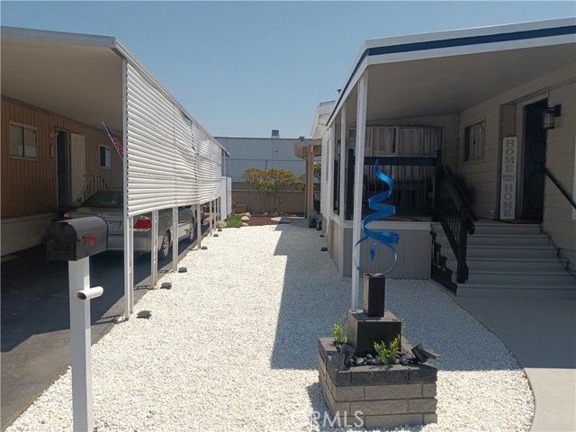 13 MAGNOLIA VIA, Anaheim, CA 92801