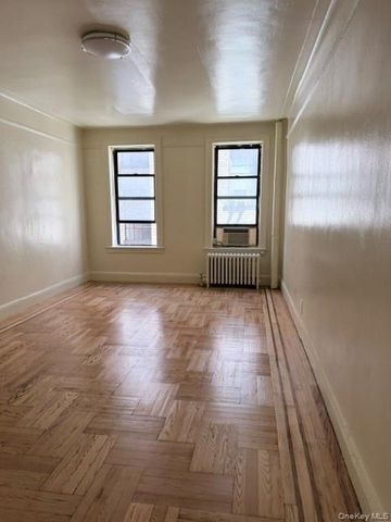 43-33 46 Street D9, Sunnyside, NY 11104