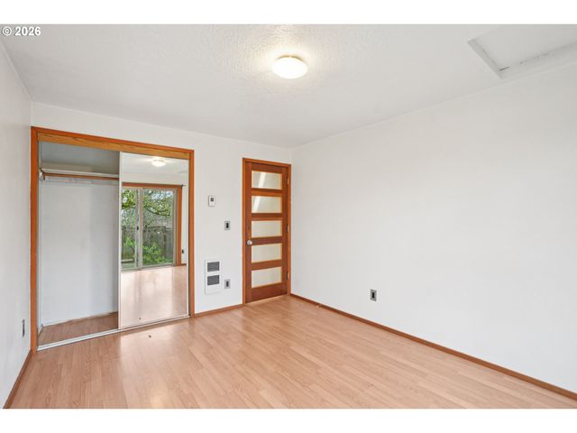 4133 Se TIBBETTS St, Portland, OR 97202