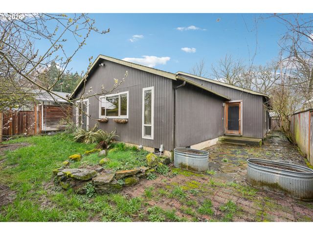4133 Se TIBBETTS St, Portland, OR 97202