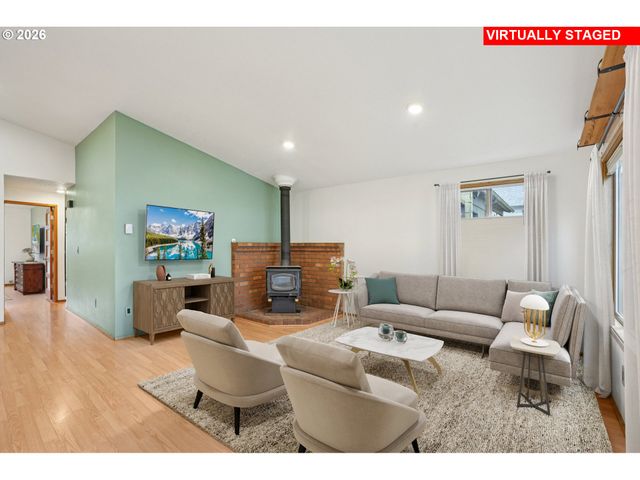 4133 Se TIBBETTS St, Portland, OR 97202