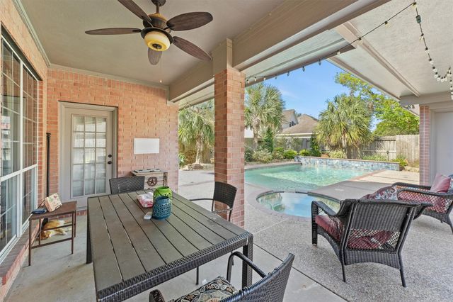 3006 Rothbury Drive, Pearland, TX 77584