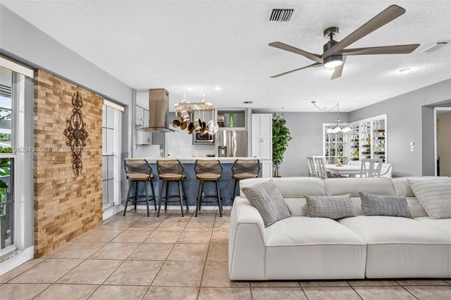 2100 SW 23rd Terrace, Fort Lauderdale, FL 33312
