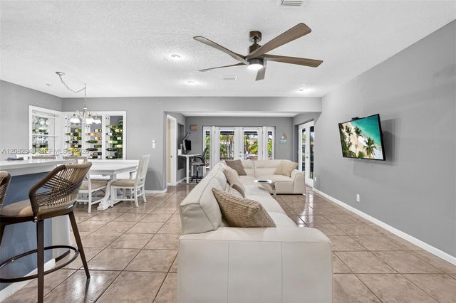 2100 SW 23rd Terrace, Fort Lauderdale, FL 33312