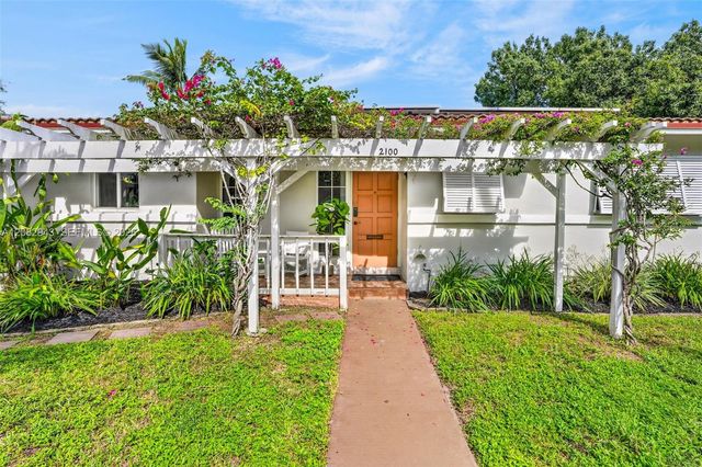 2100 SW 23rd Terrace, Fort Lauderdale, FL 33312
