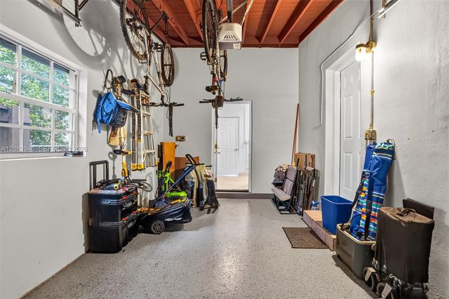 2100 SW 23rd Terrace, Fort Lauderdale, FL 33312