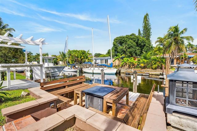 2100 SW 23rd Terrace, Fort Lauderdale, FL 33312