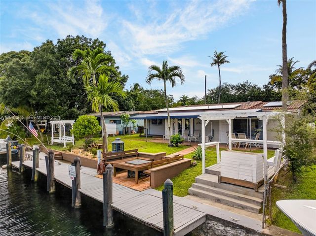 2100 SW 23rd Terrace, Fort Lauderdale, FL 33312