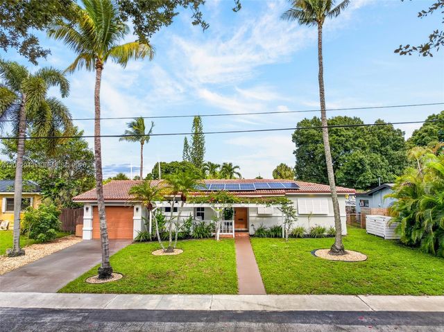 2100 SW 23rd Terrace, Fort Lauderdale, FL 33312