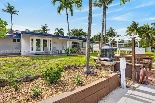 2100 SW 23rd Terrace, Fort Lauderdale, FL 33312