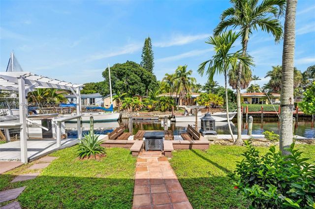 2100 SW 23rd Terrace, Fort Lauderdale, FL 33312