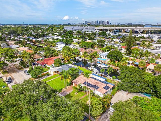 2100 SW 23rd Terrace, Fort Lauderdale, FL 33312