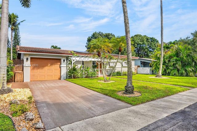 2100 SW 23rd Terrace, Fort Lauderdale, FL 33312