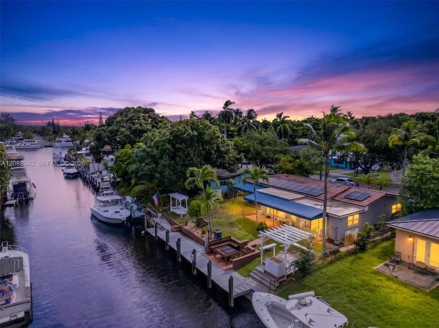 2100 SW 23rd Terrace, Fort Lauderdale, FL 33312
