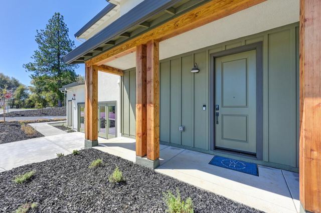 1000 Utah Dr, Placerville, CA 95667