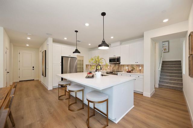 1000 Utah Dr, Placerville, CA 95667