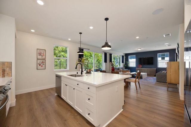 1000 Utah Dr, Placerville, CA 95667