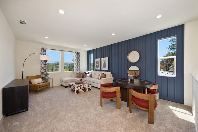 1000 Utah Dr, Placerville, CA 95667