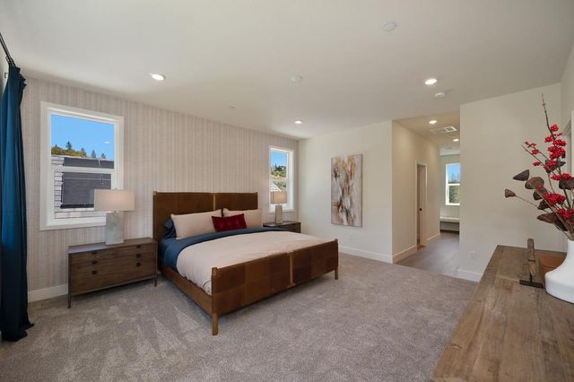 1000 Utah Dr, Placerville, CA 95667