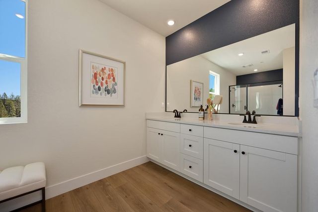 1000 Utah Dr, Placerville, CA 95667