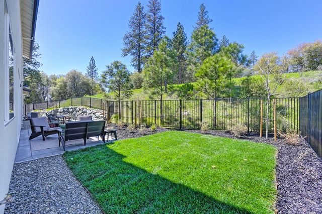 1000 Utah Dr, Placerville, CA 95667