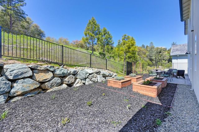1000 Utah Dr, Placerville, CA 95667