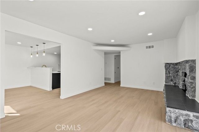 11010 Borden, Pacoima (los Angeles), CA 91331