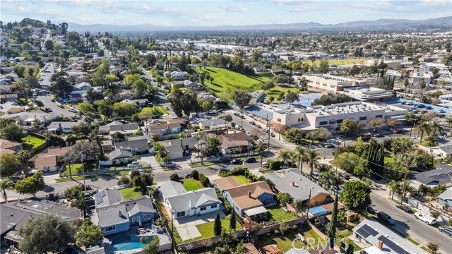 11010 Borden, Pacoima (los Angeles), CA 91331