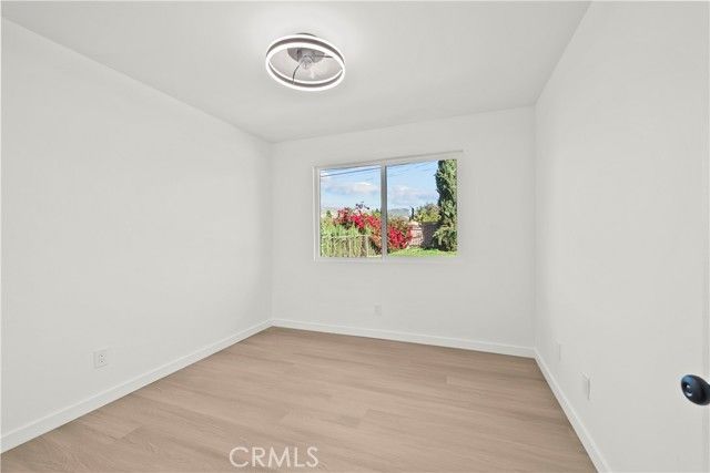 11010 Borden, Pacoima (los Angeles), CA 91331