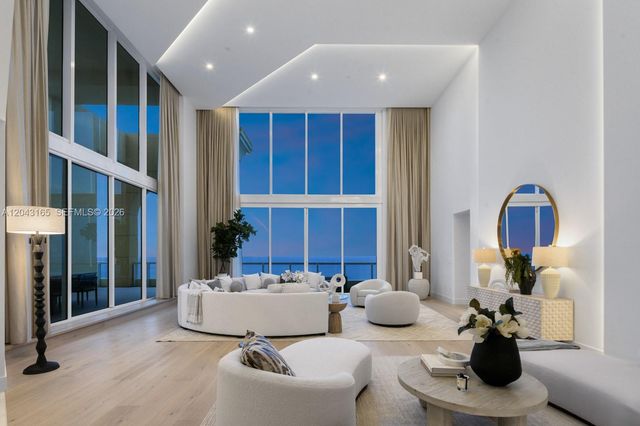 17875 Collins Avenue PH5002, Sunny Isles Beach, FL 33160