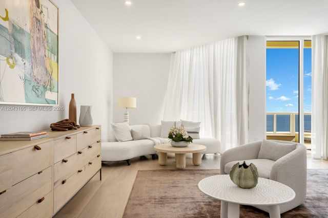 17875 Collins Avenue PH5002, Sunny Isles Beach, FL 33160