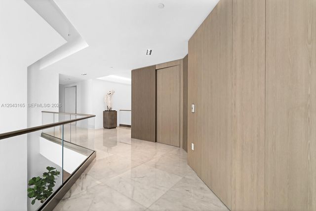 17875 Collins Avenue PH5002, Sunny Isles Beach, FL 33160