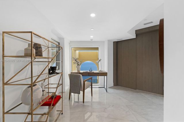 17875 Collins Avenue PH5002, Sunny Isles Beach, FL 33160