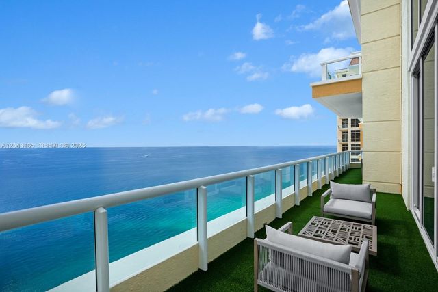 17875 Collins Avenue PH5002, Sunny Isles Beach, FL 33160