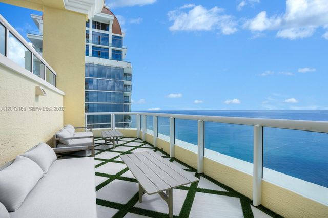 17875 Collins Avenue PH5002, Sunny Isles Beach, FL 33160