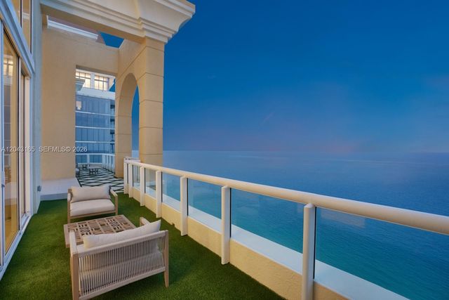 17875 Collins Avenue PH5002, Sunny Isles Beach, FL 33160