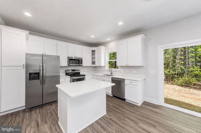 114 CRYSTAL CT, Locust Grove, VA 22508