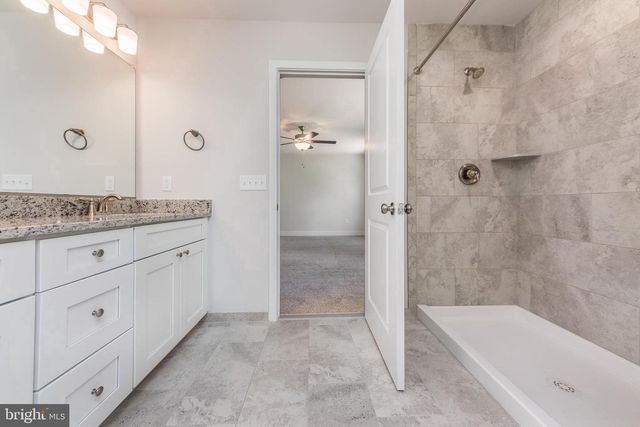 114 CRYSTAL CT, Locust Grove, VA 22508